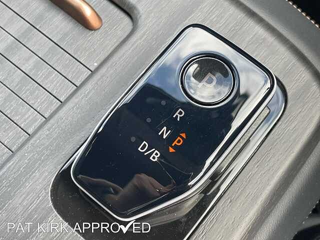 Nissan Ariya 63B ADVANCE *22Kwh CHARGER,SKY PACK,