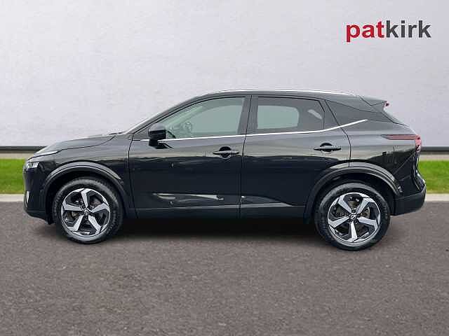 Nissan Qashqai 1.3 DiG-T MH N-Connecta 5dr