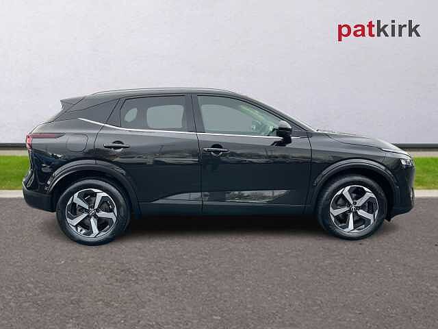 Nissan Qashqai 1.3 DiG-T MH N-Connecta 5dr