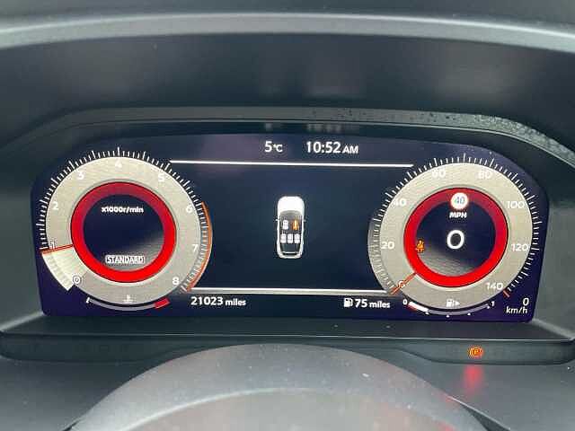 Nissan Qashqai 1.3 DiG-T MH N-Connecta 5dr