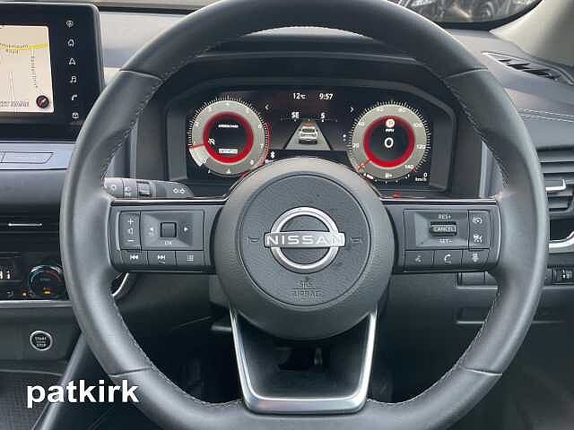 Nissan Qashqai 1.3 DiG-T MH N-Connecta 5dr