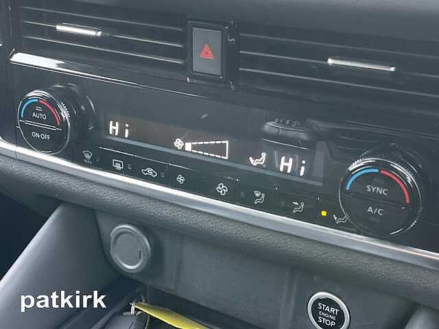 Nissan Qashqai 1.3 DiG-T MH N-Connecta 5dr