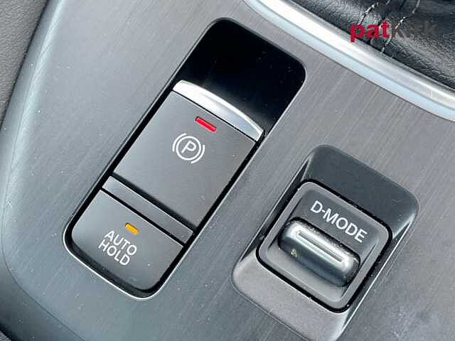 Nissan Qashqai 1.3 DiG-T MH N-Connecta 5dr