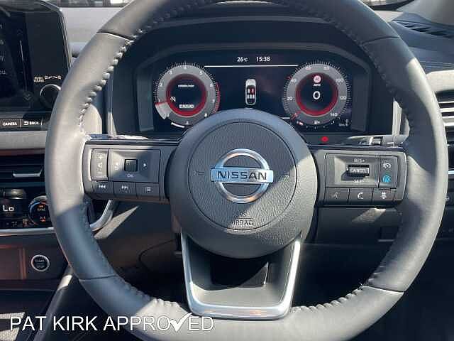 Nissan Qashqai 1.3 DiG-T MH N-Connecta 5dr