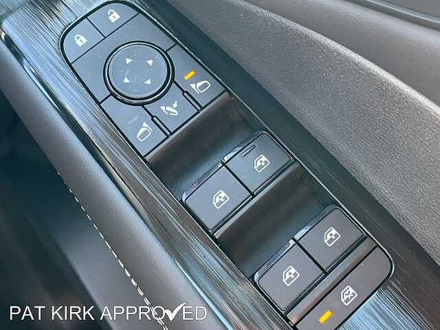 Nissan Qashqai 1.3 DiG-T MH N-Connecta 5dr