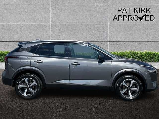 Nissan Qashqai 1.3 DiG-T MH N-Connecta 5dr