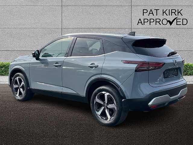 Nissan Qashqai 1.3 DiG-T MH Premiere Edition 5dr