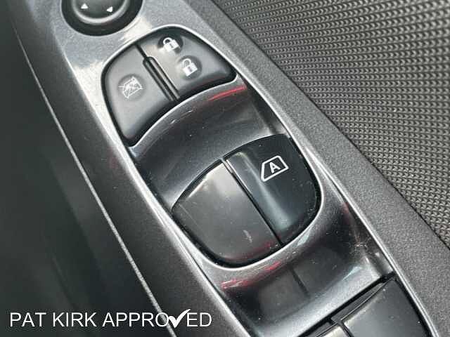 Nissan Juke 1.0 DiG-T Acenta 5dr DCT