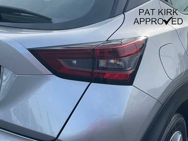 Nissan Juke 1.0 DiG-T Acenta 5dr DCT