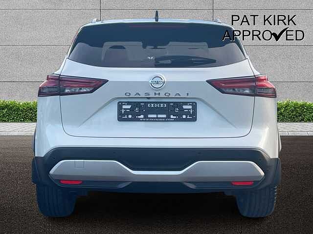 Nissan Qashqai 1.3 DiG-T MH Tekna 5dr