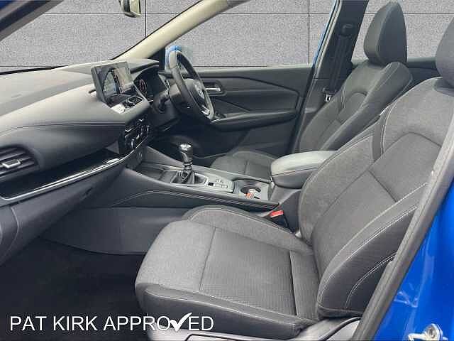 Nissan Qashqai 1.3 DiG-T MH N-Connecta 5dr