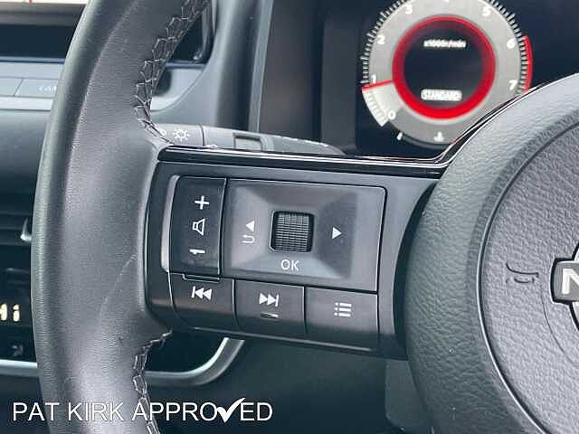 Nissan Qashqai 1.3 DiG-T MH N-Connecta 5dr