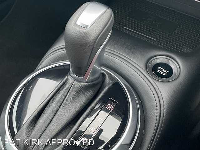 Nissan Juke 1.6 Hybrid N-Connecta 5dr Auto