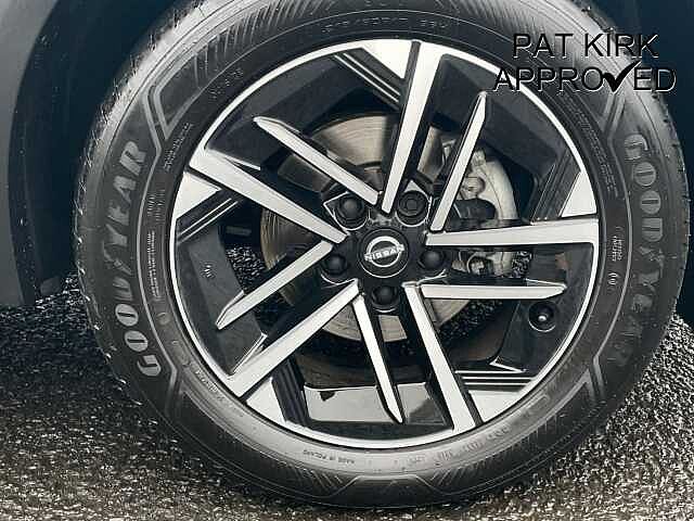 Nissan Juke 1.6 Hybrid N-Connecta 5dr Auto