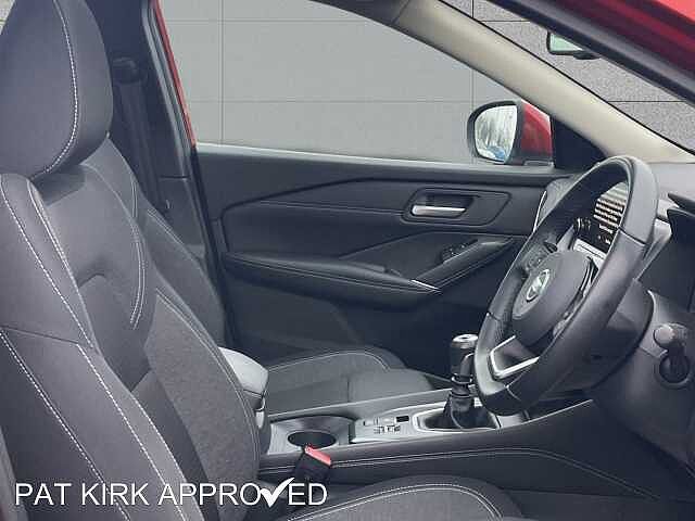 Nissan Qashqai 1.3 DiG-T MH N-Connecta 5dr