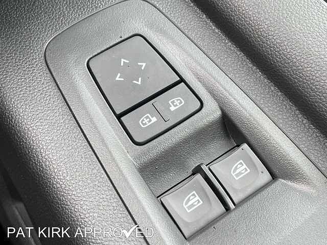 Nissan Interstar 2.0 dci 130ps H2 Tekna Van