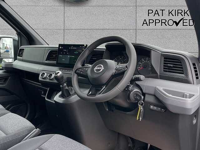 Nissan Interstar 2.0 dci 130ps H2 Tekna Van