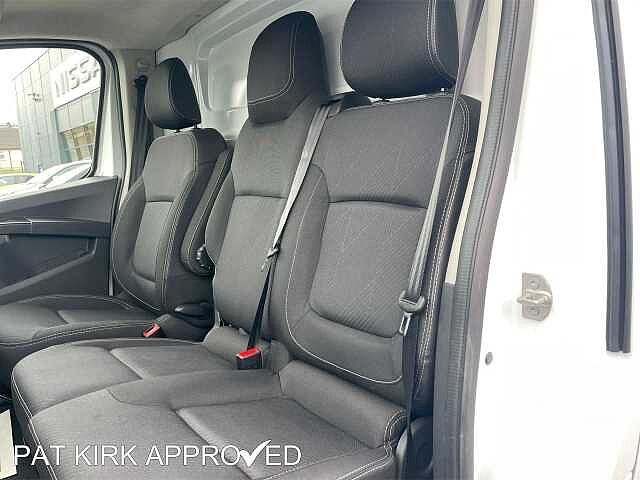 Nissan Primastar 2.0 dCi 130ps H1 Tekna Van