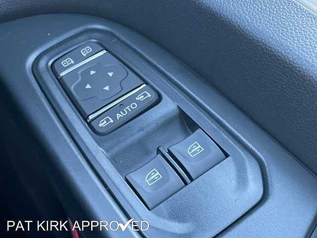 Nissan Primastar 2.0 dCi 150ps H1 Tekna Crew Van