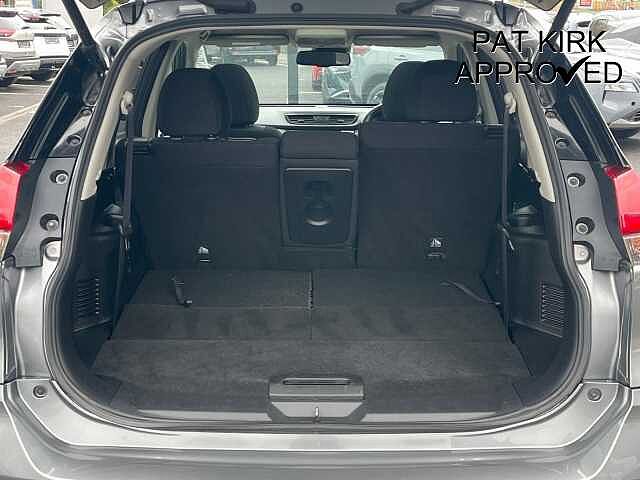 Nissan X-Trail 1.7 dCi N-Connecta 5dr [7 Seat]